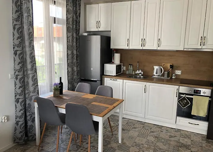 Sunny Shore Apartament